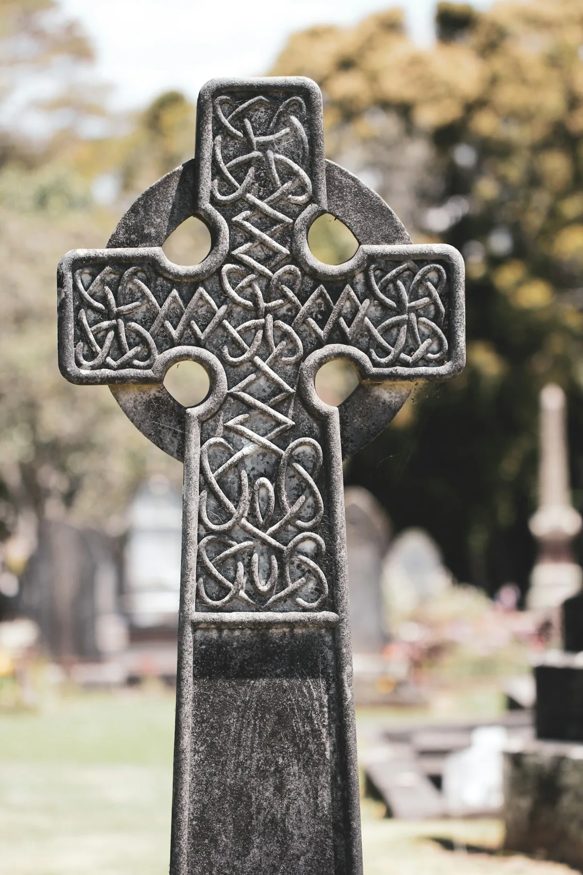 Shield Knot, square Celtic knot used as a symbol of protection and warding off evil